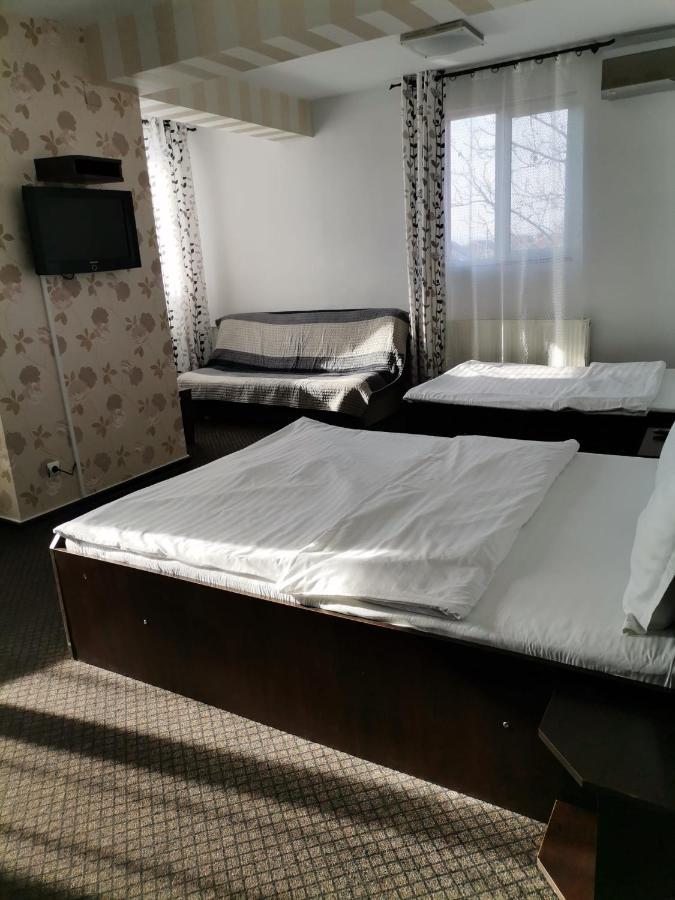 Motel Davios Târgu Jiu Exteriér fotografie
