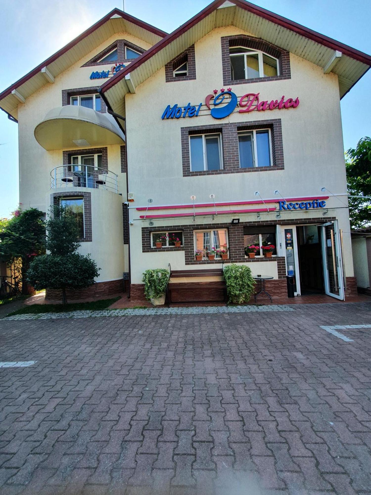 Motel Davios Târgu Jiu Exteriér fotografie