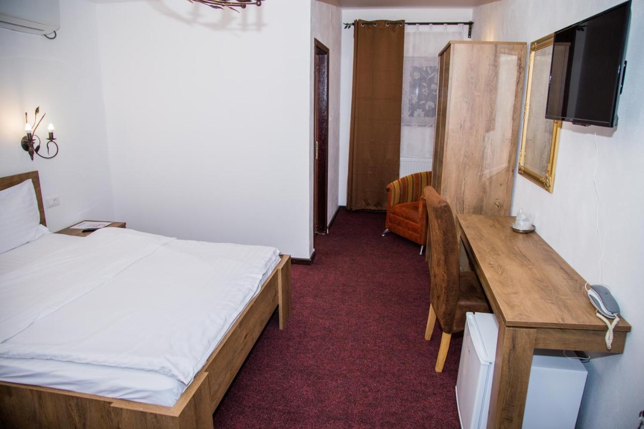 Motel Davios Târgu Jiu Exteriér fotografie