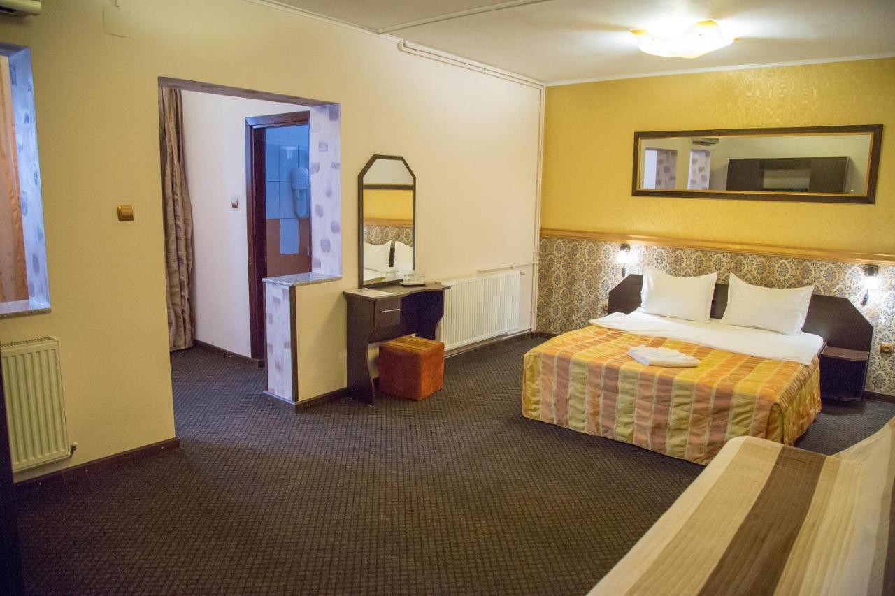 Motel Davios Târgu Jiu Exteriér fotografie