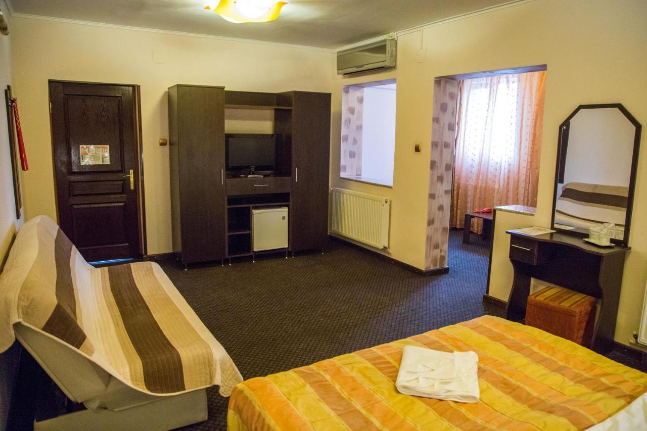 Motel Davios Târgu Jiu Exteriér fotografie